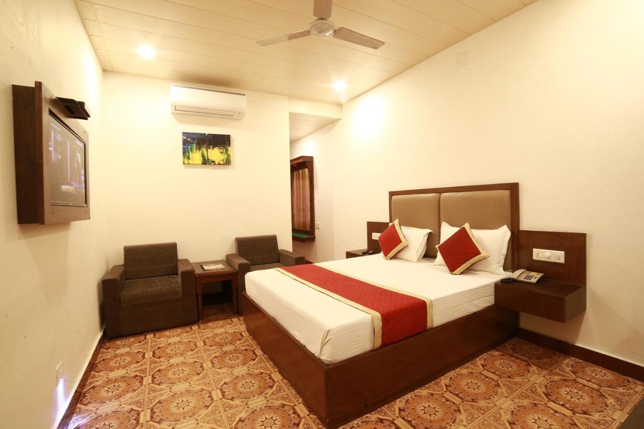 Hotel Banjara Regalia Mount Abu Luaran gambar